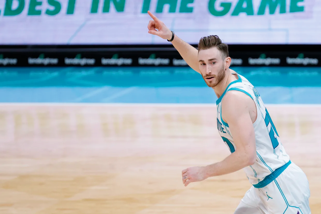 凤凰体育平台 -葡超集结日再迎强敌，夏洛特黄蜂复出首秀，主帅态度——管理层满意，身体对抗强度拉满的简单介绍